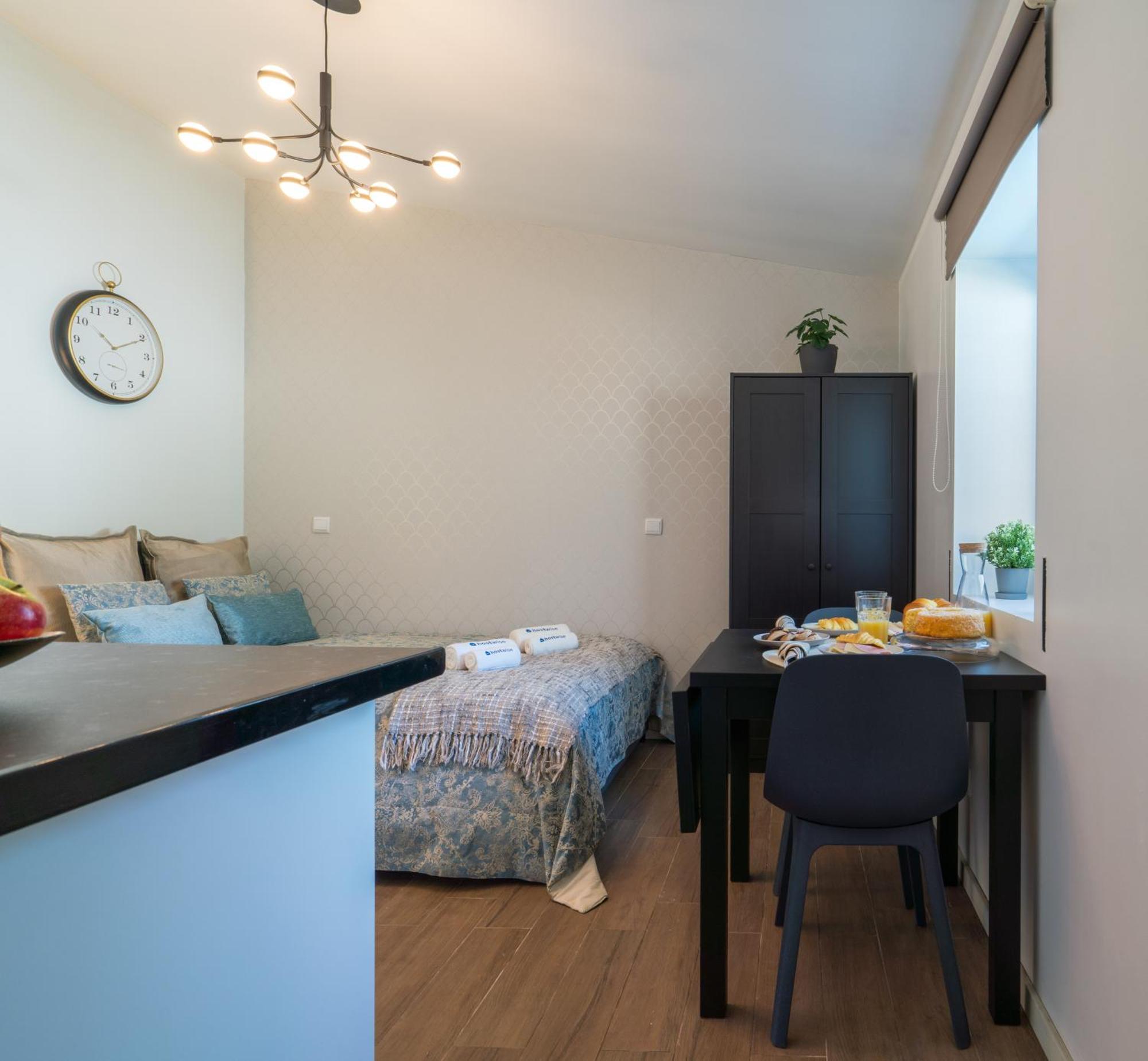 Host Wise - Impressive Restful Houses Porto Bilik gambar